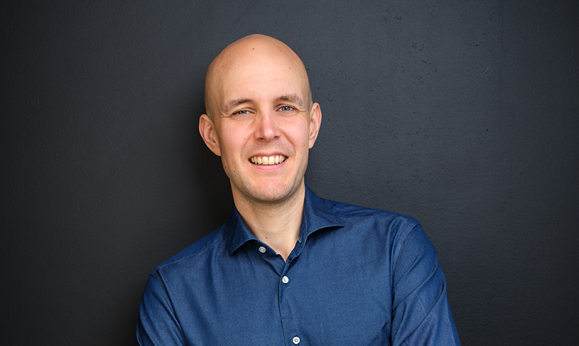 Juho Toivola LinkedIn kouluttaja henkilökuva YTK-Yhdistys